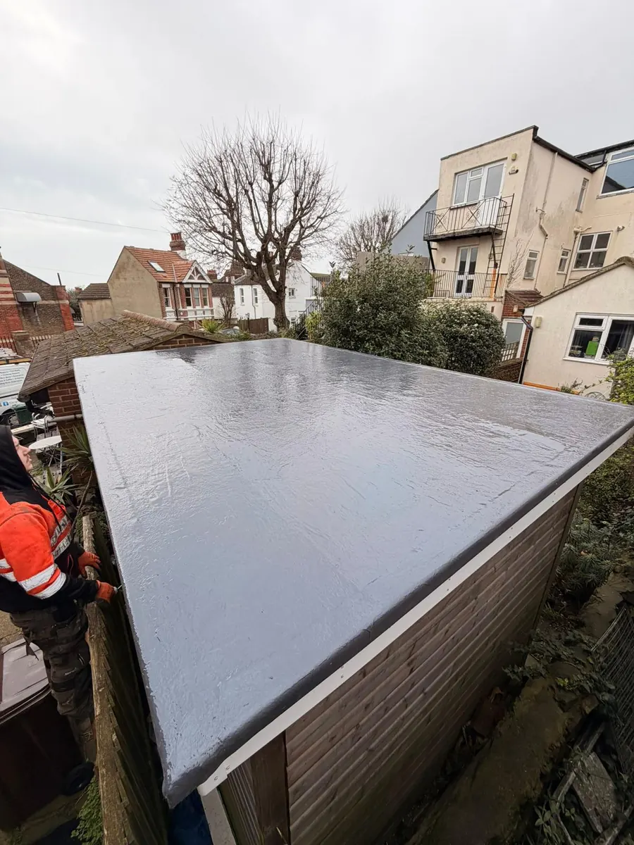 New flat roof finished on a garage, FR Roofing Solutions